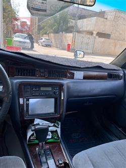 تۆیۆتا کراون